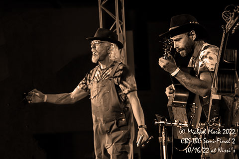 Click on photo to view or dowlnload a high-res promo photo. Please credit the photographer if use any of these. 